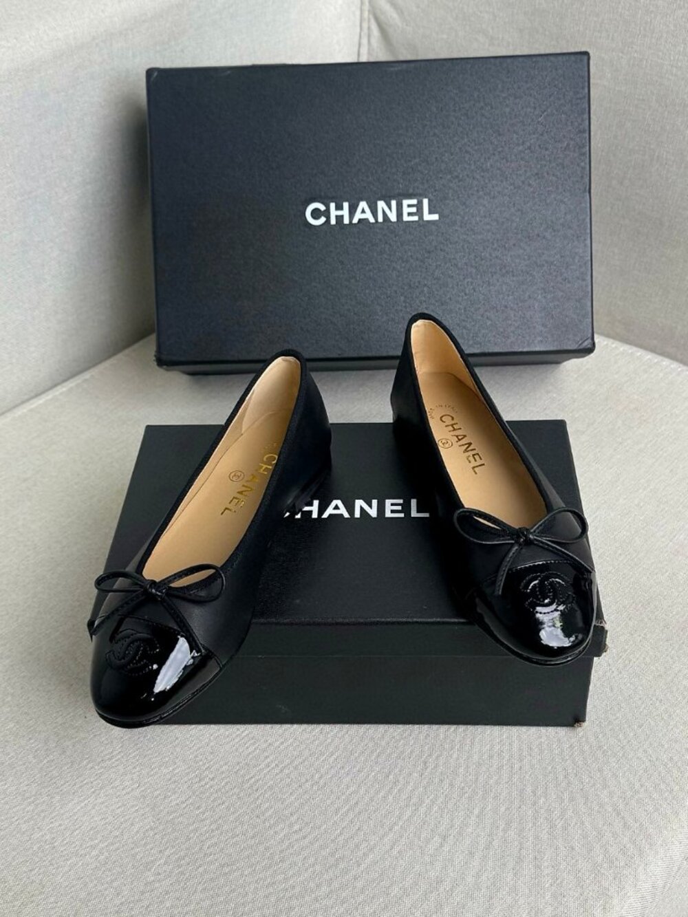 CHANEL Black Cap Toe Ballet Flats